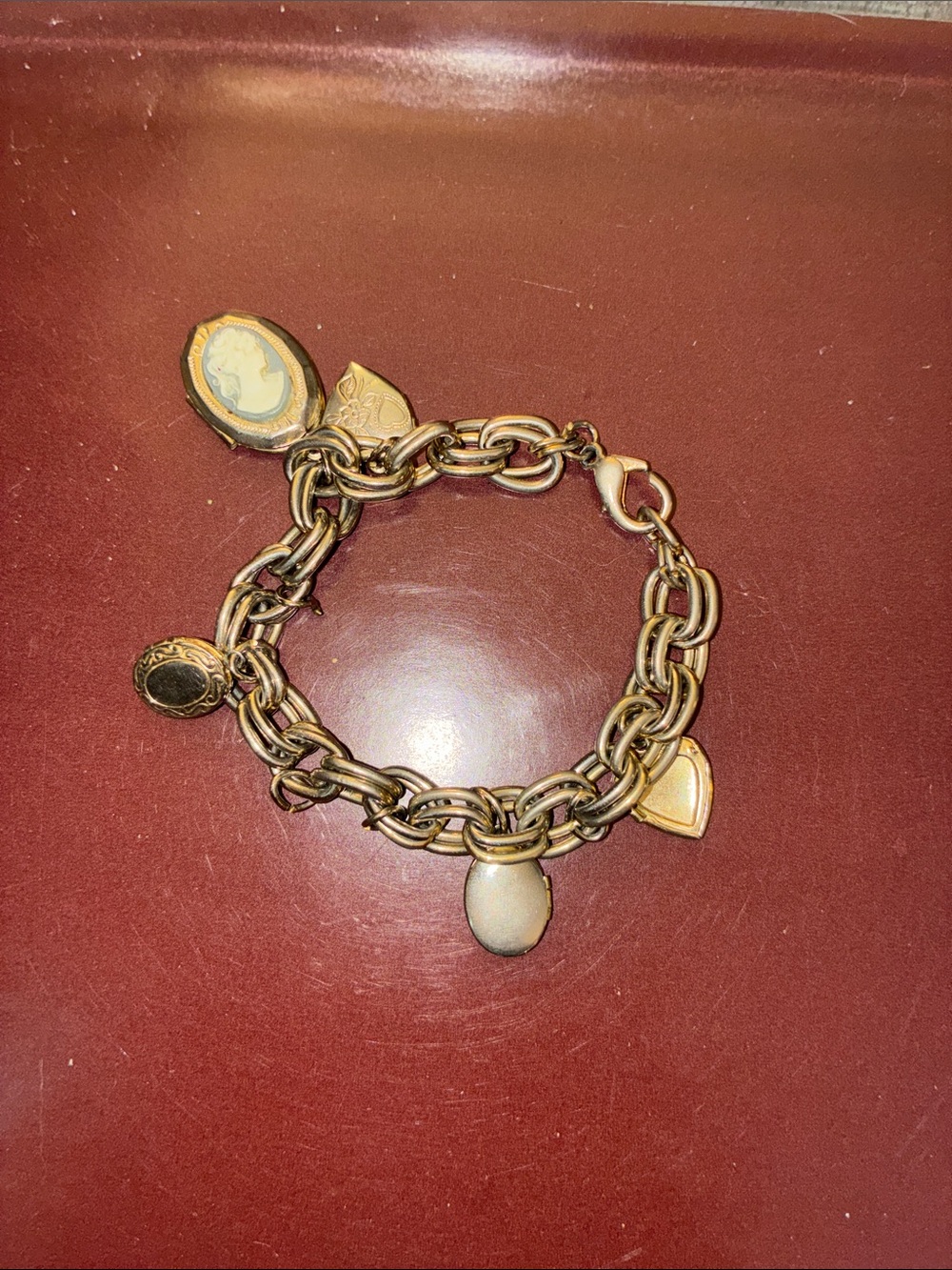 Charm bracelet